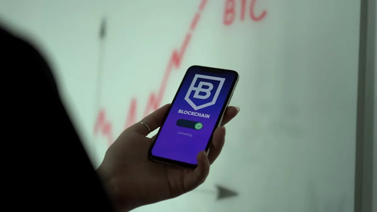 Apps Like ChatGPT for Writing, Research, and Coding