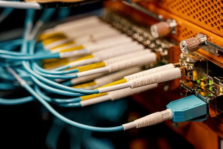 Cisco Packet Tracer Guide: What It Is and Who Uses It